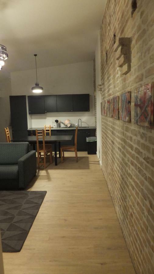 Zentrale Ruhige Ferienwohnung In Berlin Eksteriør billede